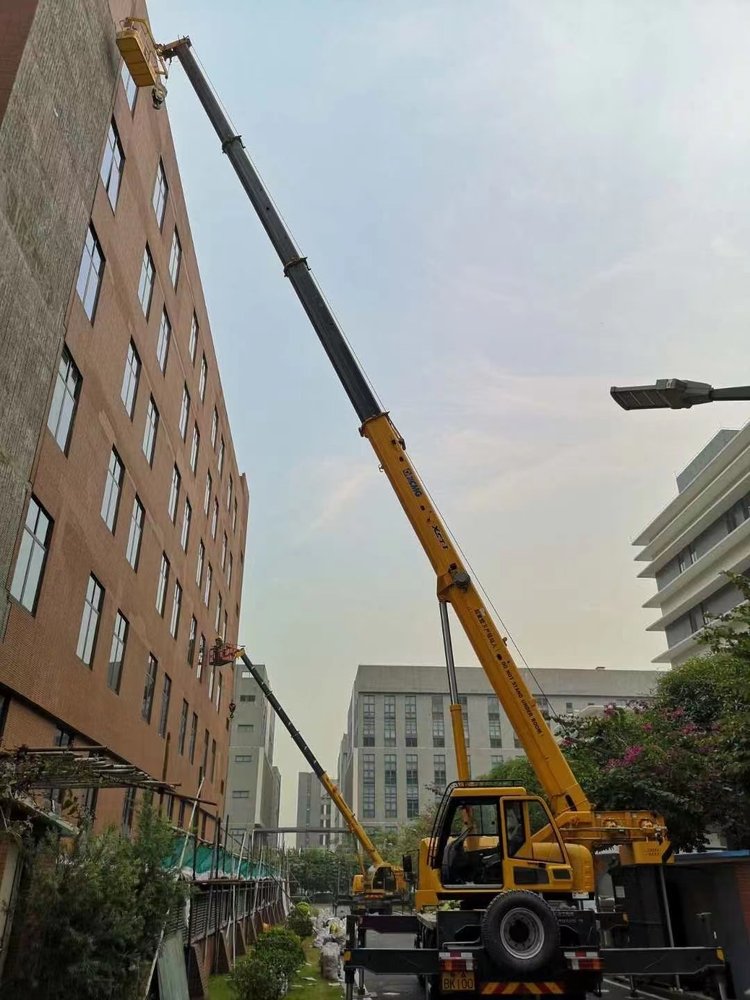 万载县汽车吊出租哪家好，选择最靠谱的服务商指南