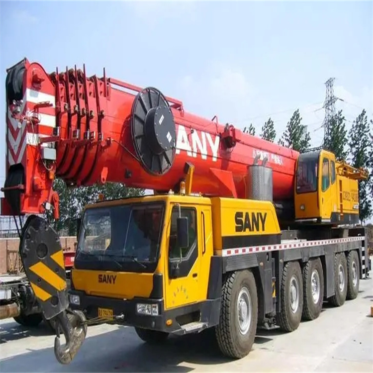 万载县附近工地哪里有吊车出租|应急吊装服务|24小时灵活调度