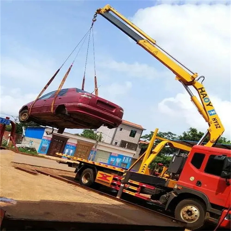 万载县吊车救援小汽车怎么吊