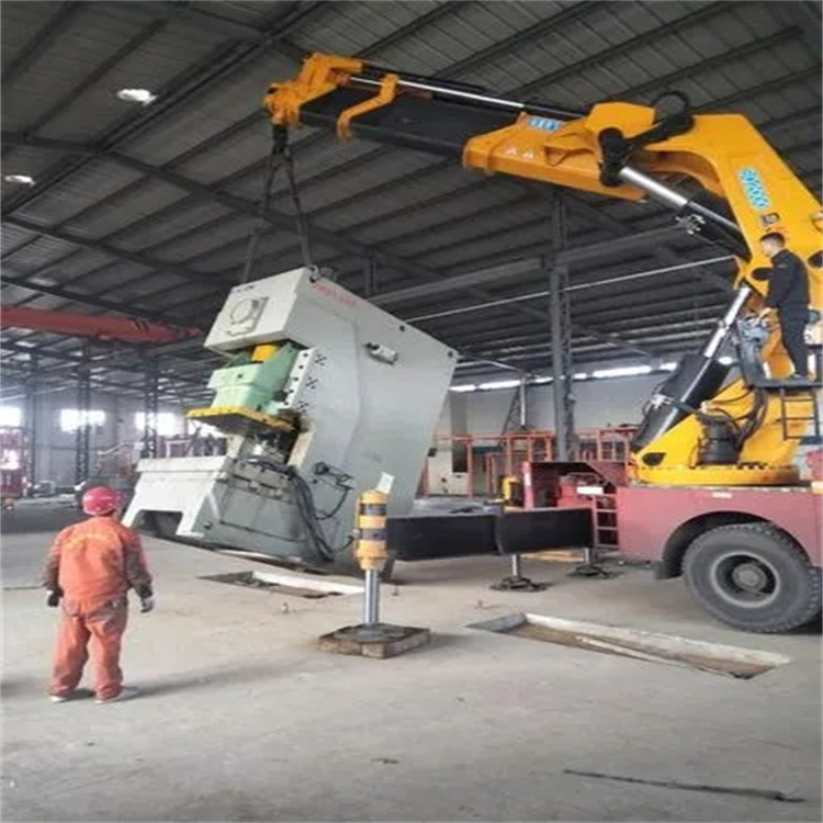 万载县80吨折臂吊车出租附近电话